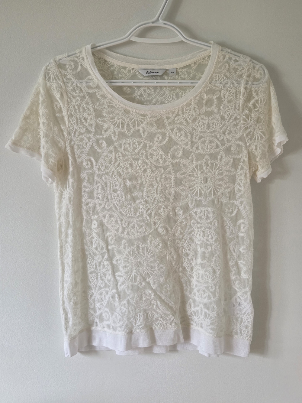 ​Reitmans White Sheer Mesh Embroidered Mandala Short Sleeve Top Medium M